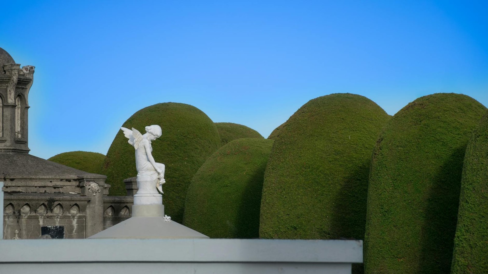 President Carlos Ibáñez International Airport